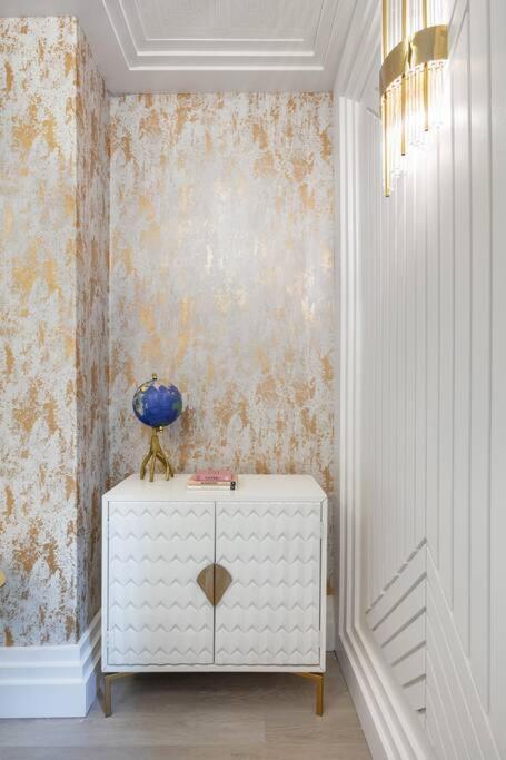 1Lsr - High-End Luxury 2 Bed Designer Apartment London Bagian luar foto